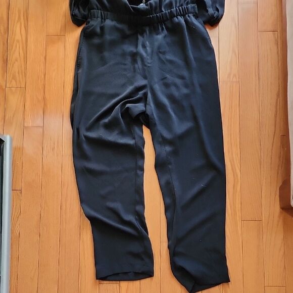 J. Crew Elegant Black Button-Front Jumpsuit- Women's Size Small - Picture 4 of 5